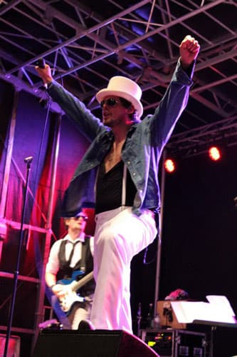 The Officers live – Eindruck 1